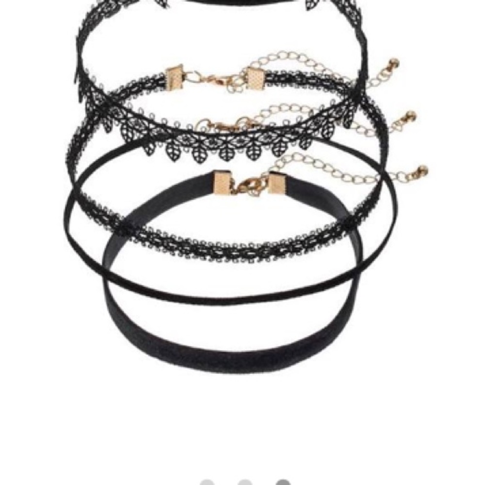 Two Black Choker 💋 Chains for 1